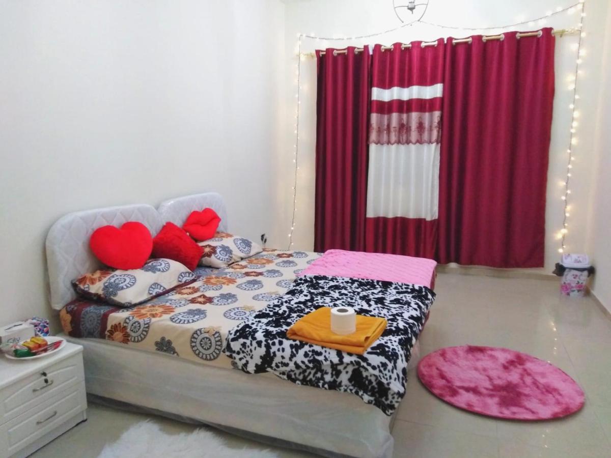 دبي Bright Sunshine Holiday Home Shared Apartments المظهر الخارجي الصورة