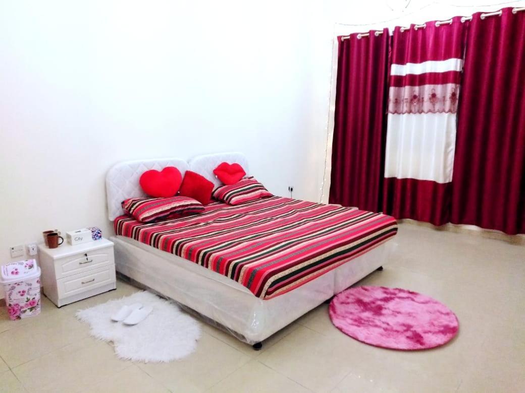 دبي Bright Sunshine Holiday Home Shared Apartments المظهر الخارجي الصورة